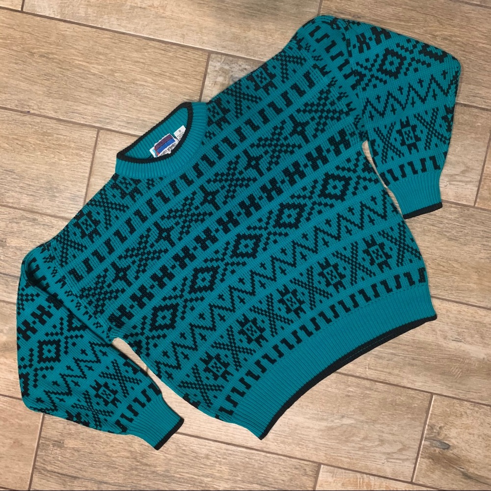 Vintage pattern sweater good condition - Picture 9 of 9